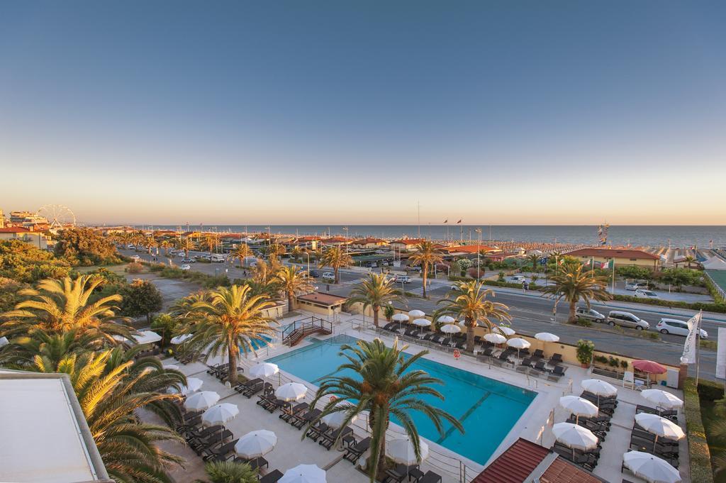 Hotel Caesar Residence & Spa Lido di Camaiore Luaran gambar