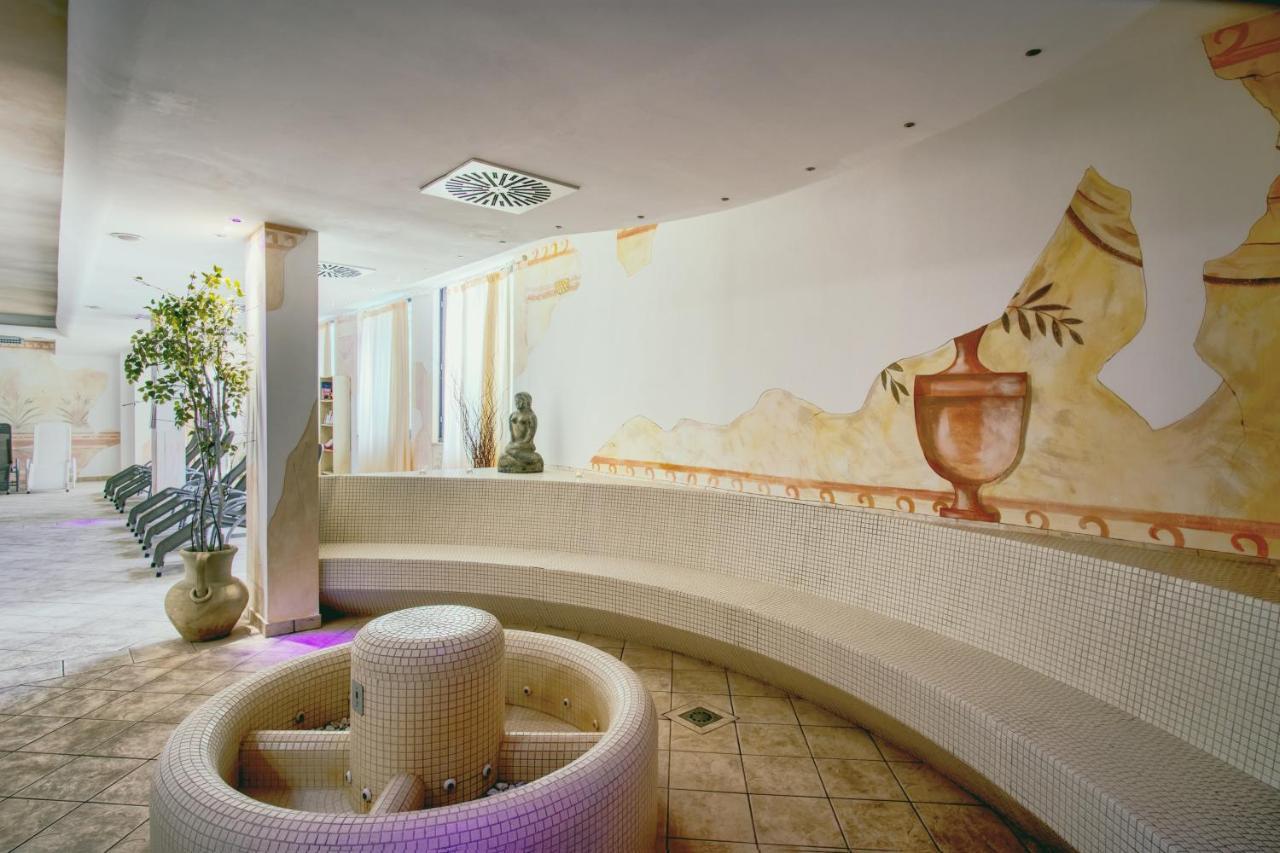 Hotel Caesar Residence & Spa Lido di Camaiore Luaran gambar